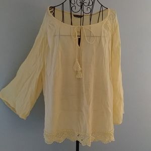 Unique Spectrum, size 1X, soft yellow boho top